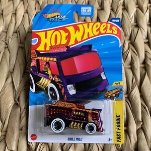 Fast Foodie Chill Mill Hot Wheels Treasure Hunt Food Van Purple Truck 2025 🆕 Toy